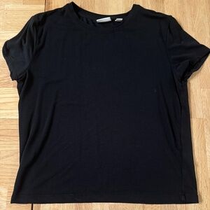 Babaton black tee